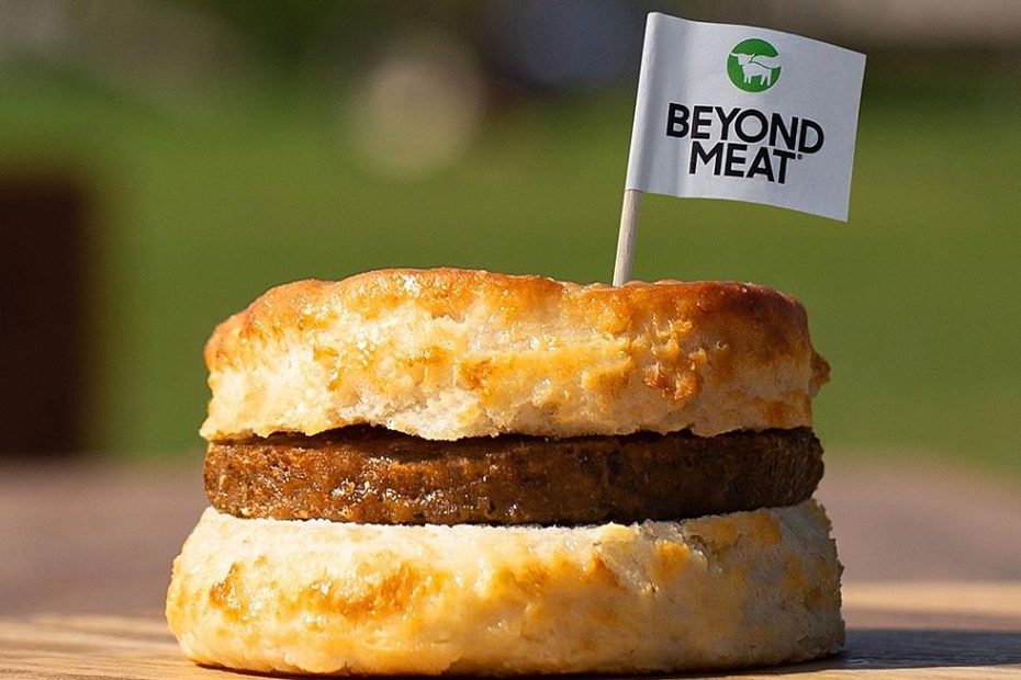 I Tried Hardee'S Beyond Meat Sausage Biscuit